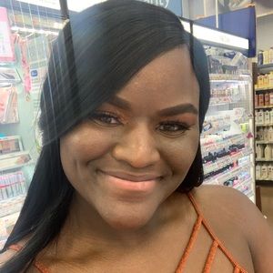 Meet your Posher, Marquita